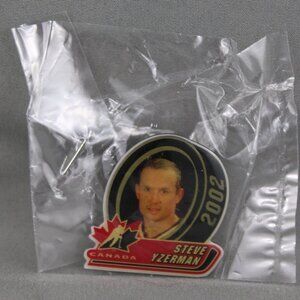 Team Canada Hockey Pin - 2002 Olympic Pin Steve Yzerman - Celluloid Pin